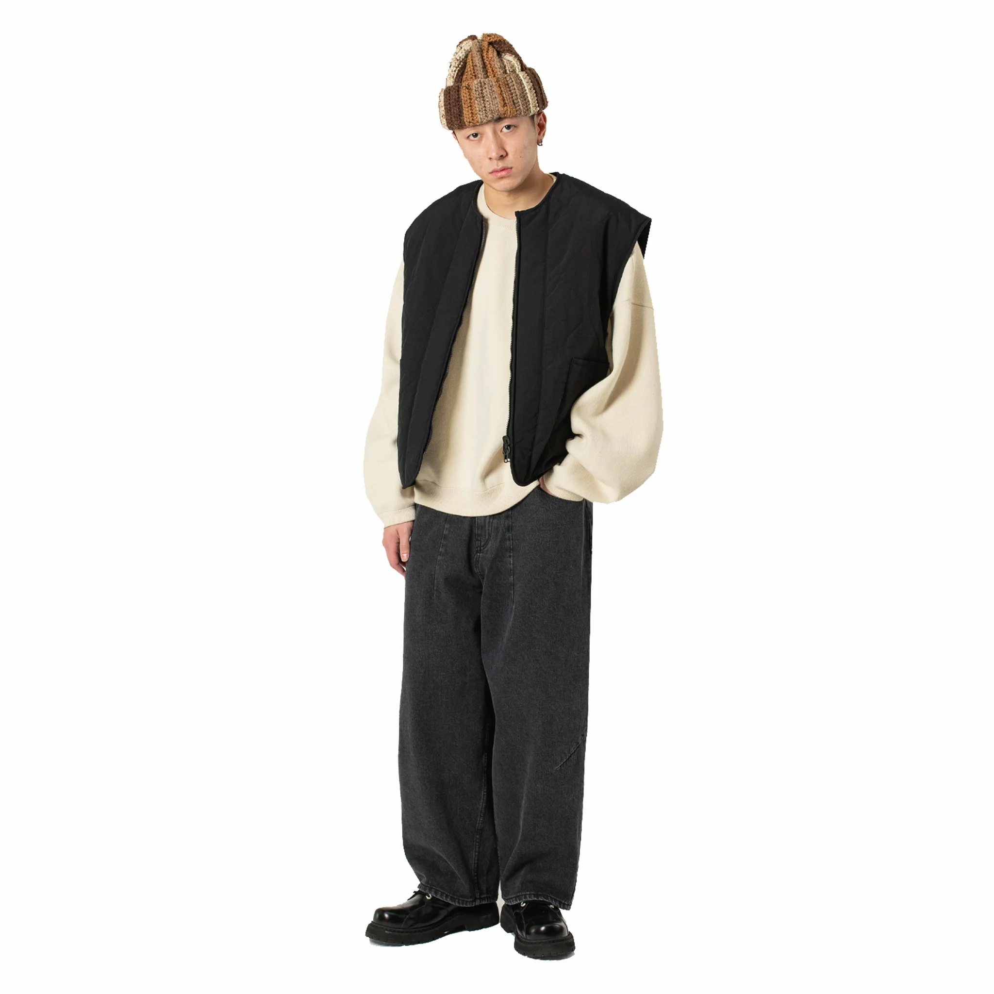 Estudio Niksen Dart Balloon Jeans (Black)