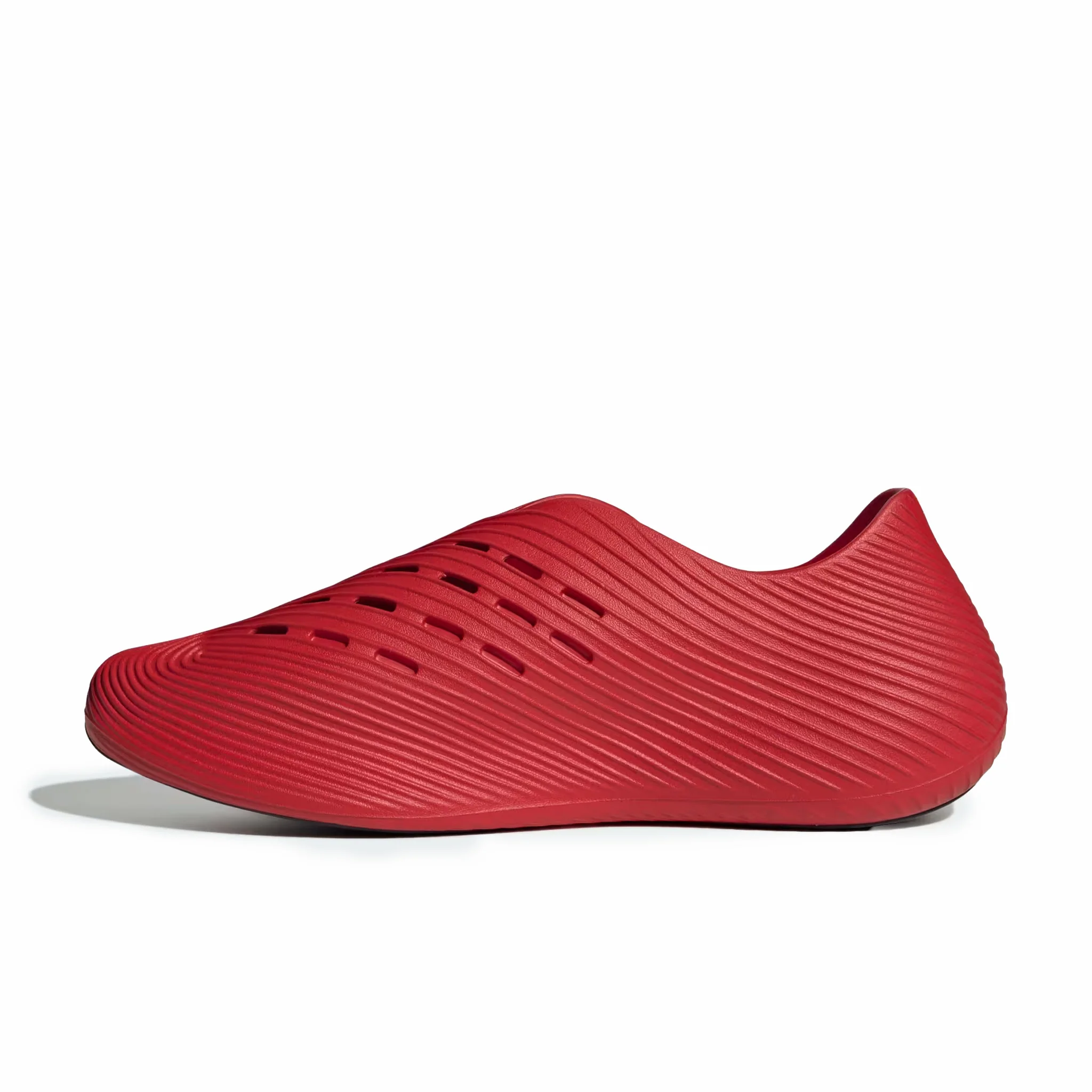 604-adidas-men-s-purechill-better-scarlet-cloud-white-core-black-4.webp Adidas Men's PureChill (Better Scarlet/Cloud White/Core Black)